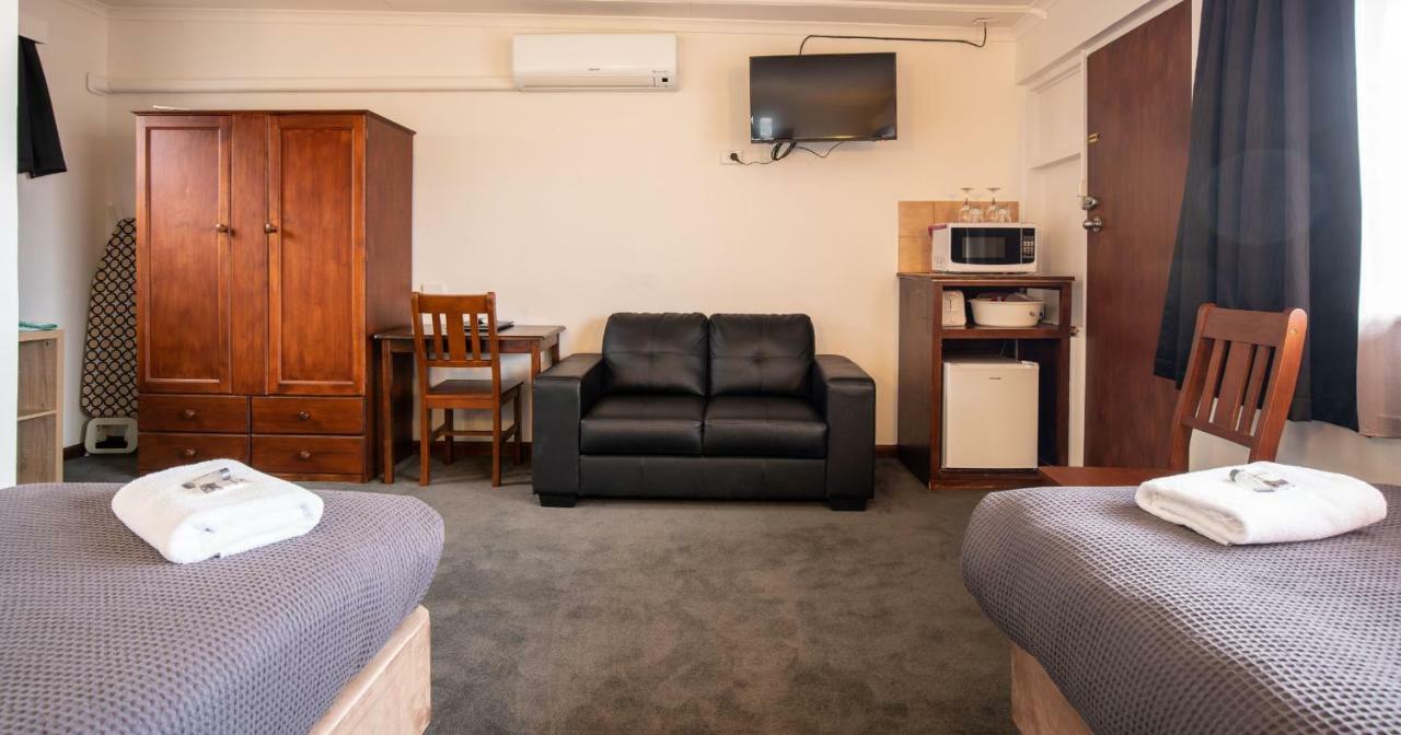 City View Motel Montagu Bay Exterior photo